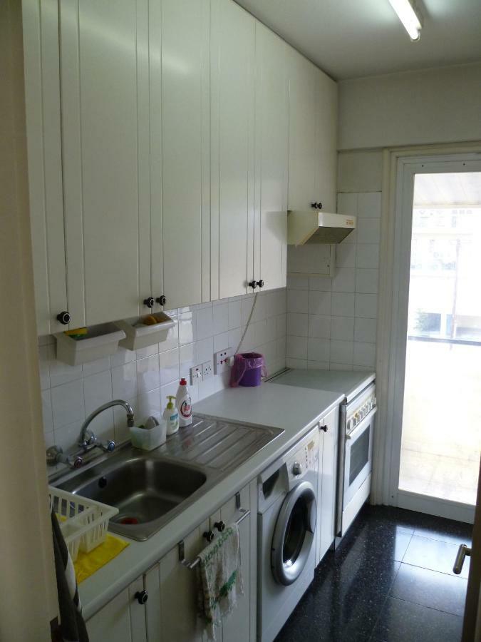 Double Room With Ensuite Bathroom At Datacom Building 니코시아 외부 사진